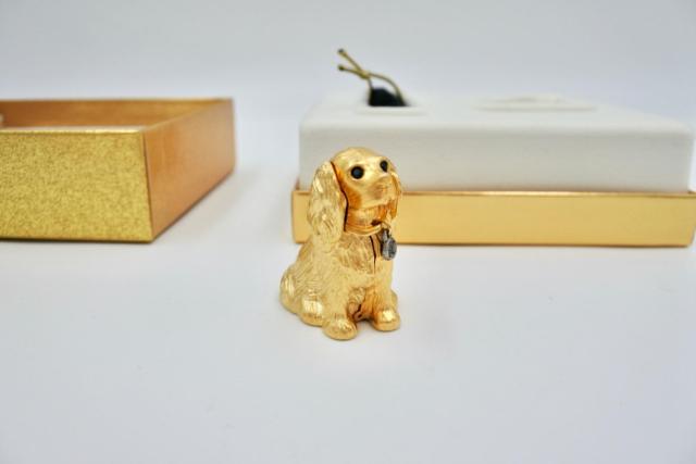 Est&eacute;e Lauder White Linen King Charles Spaniel Solid Perfume