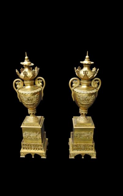 Chemin&eacute;e en bronze dor&eacute;