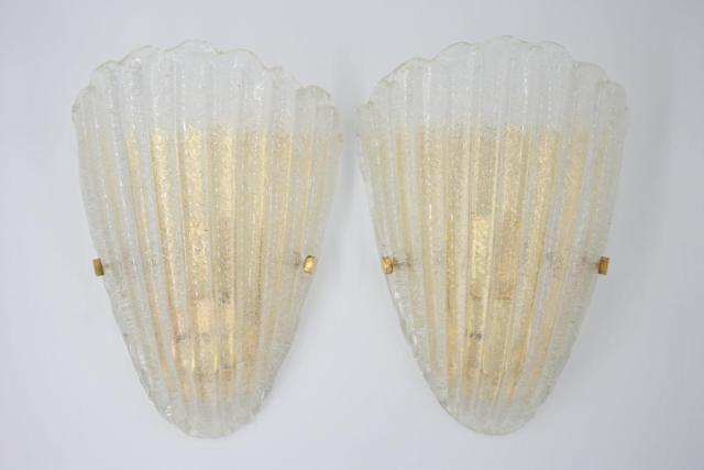 Appliques Hollywood Regency duo Murano