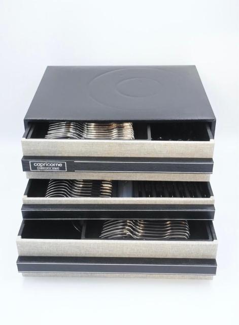 Complete bestekset Touraine door Christofle Capricorne acier met originele cassette